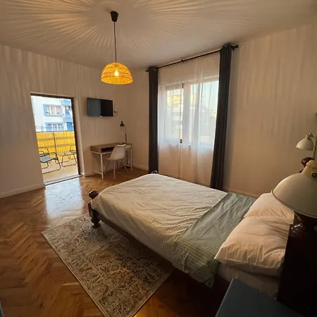 Апартамент By The Sea