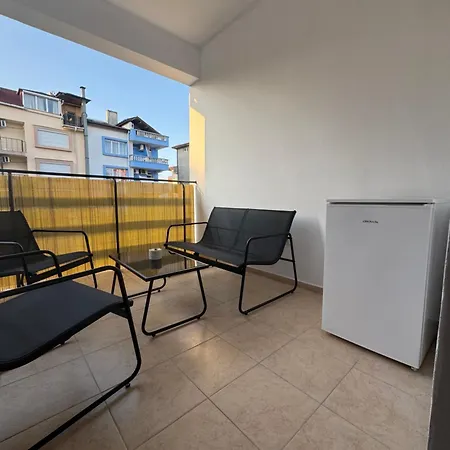 By The Sea Apartment *